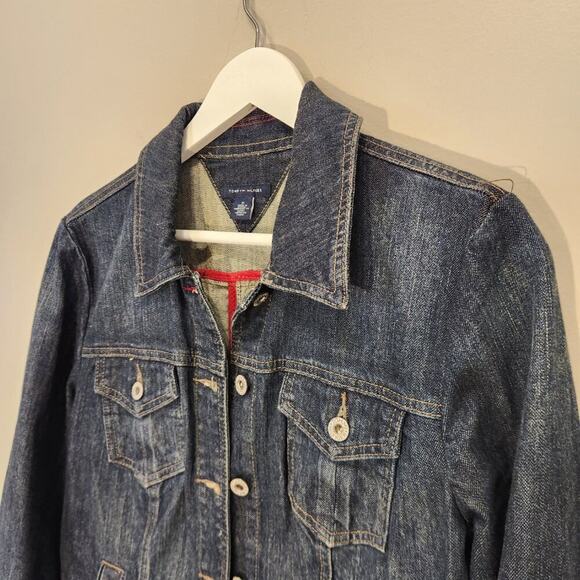 Tommy Hilfiger Jean Jacket Classic Style Preppy Fall Denim Layering - Size M - Picture 4 of 10